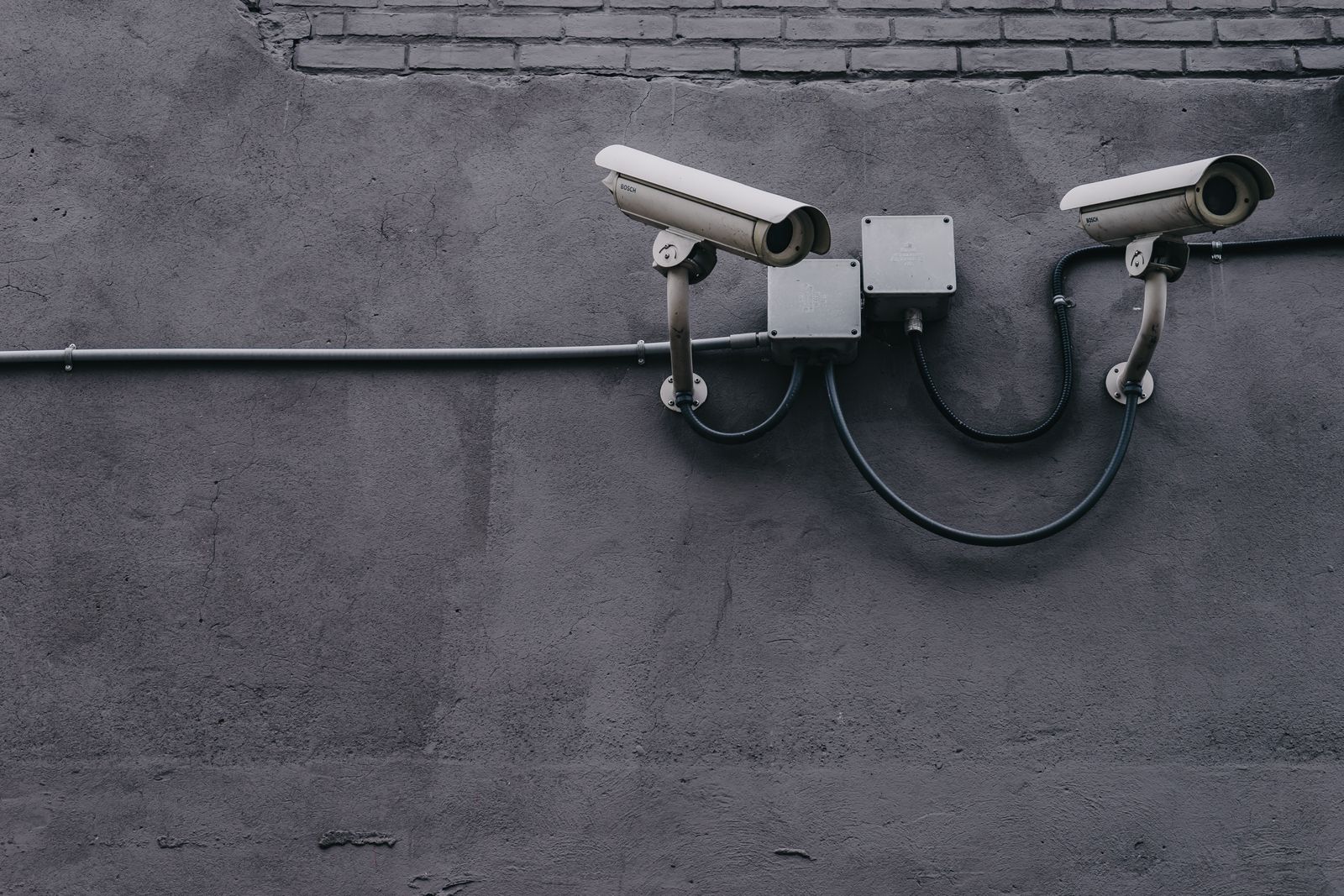 How to Monitor Security Guards Effectively: A Complete Guide